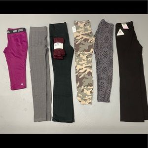 Leggings and Yoga pants size M/L Bundle of 7 pairs